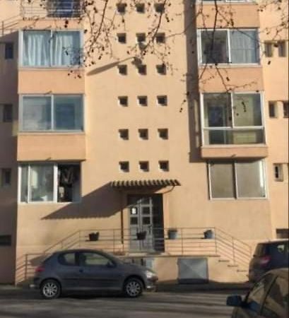 Appartement Aux Alyscamps 2, Climatisation, Wifi, Parking آرْلْ المظهر الخارجي الصورة
