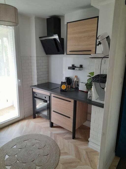Appartement Aux Alyscamps 2, Climatisation, Wifi, Parking آرْلْ المظهر الخارجي الصورة